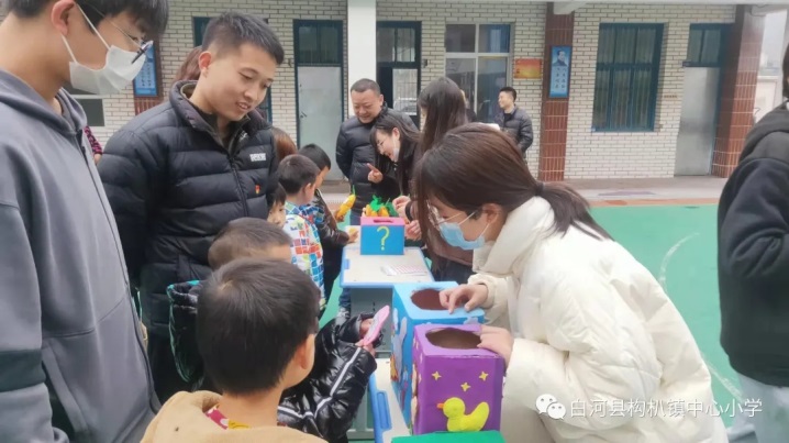 说明: E:\5-网站建设\2021年新闻\公司党总支“双百工程”帮扶活动走进白河县阳光公司\641.webp.jpg